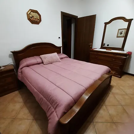 Casa Vacanze Le Coccinelle Nizza Monferrato Exterior photo